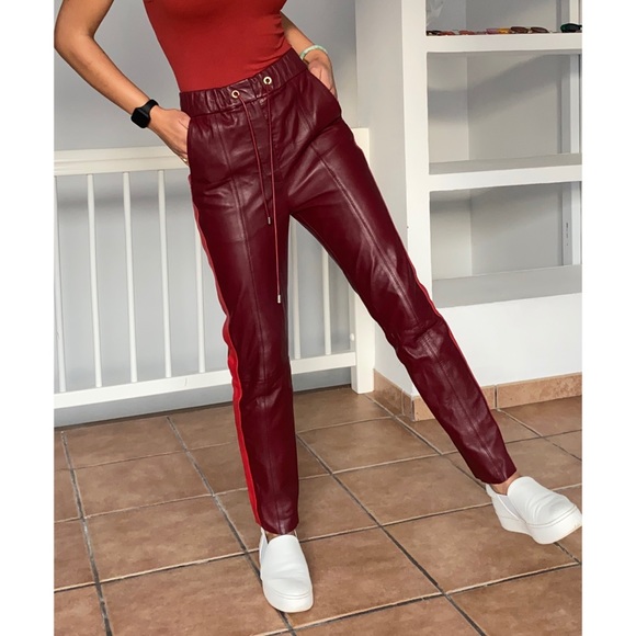 $1,159 Tommy Hilfiger Red Leather Ankle Trousers - Picture 6 of 8